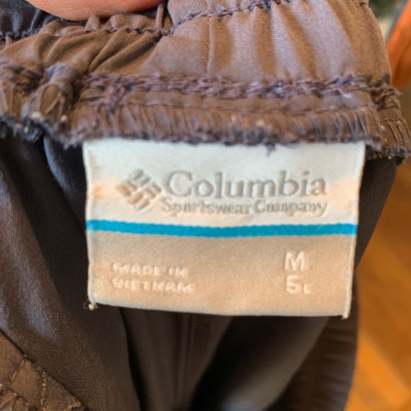 Columbia women’s shorts - Picture 4 of 5